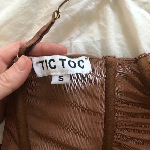 Beautiful brown corset top. - Picture 3 of 4